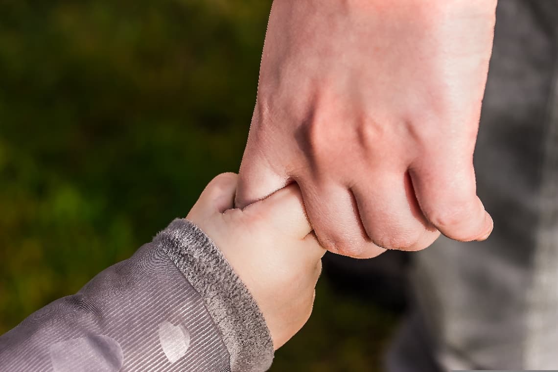 Un psiholog pentru copii prezintă 7 sfaturi de parenting blând care pot face diferența