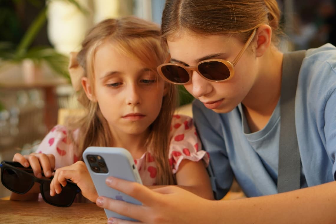 Psiholog, despre consumul excesiv de videoclipuri scurte pe internet: „Împiedică dezvoltarea propriilor strategii ale copilului pentru gestionarea frustrării”